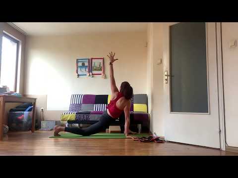 Видео: 45 минутна мобилност за задно бедро и стойка на предмишници