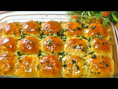 Видео: Восхитительные чесночные пампушки к борщу! Мягкие, воздушные, безумно вкусные!