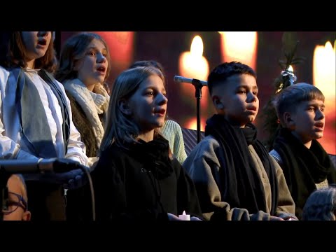 Видео: «Приди, приди Эммануил» | Tommee Profitt - O Come O Come Emmanuel cover