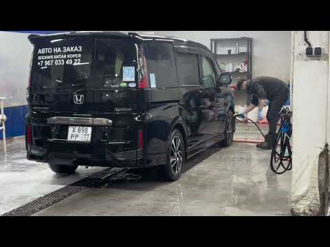 Видео: Супер мойщик. Я был в шоке как он моет тачку