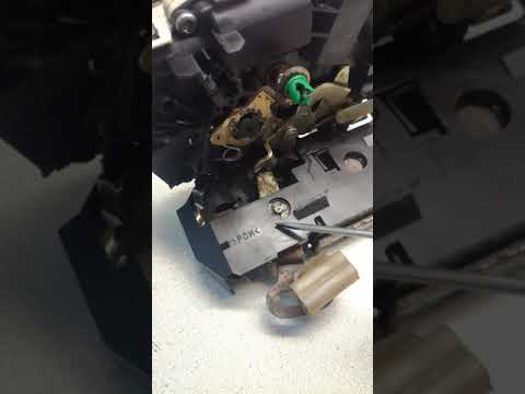 Видео: Замок Ровер 75(1)