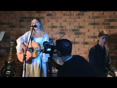 Видео: 2. Таис Логвиненко “История большого лета”