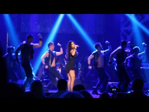 Видео: Ани Лорак - Зажигай сердце (Live)