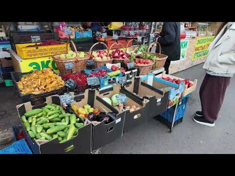 Видео: Прогулка по Петербургу Петроградка М. Горьковская Сытный рынок Улицы Петроградки — вечерняя осень 4к