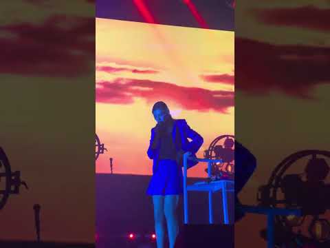 Видео: LUNA - Tragic Beach (live @Морзе, Санкт-Петербург, 24.09.2021)