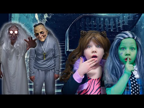 Видео: МЫ В ДОМЕ ГРЕНДПА и ГРЕННИ!!! Как мы туда попали??