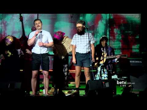 Видео: Хамерман знищує віруси, Dakh Daughters - "Раненое детство". Гогольфест 2014