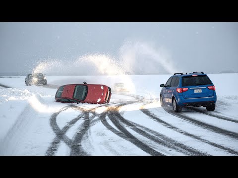 Видео: Смертельный ледяной кошмар — никто не может остановить их машины!