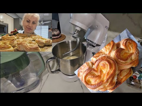 Видео: Пеку  сладкие плюшки для молодежи ,lorausa