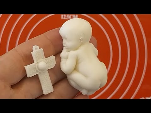 Видео: Малыш из белого шоколада / Как сделать младенца из шоколада