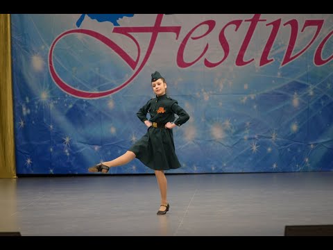Видео: Лейла Сафина ЭРИШГЕН - Народно-патриотический танец «Катюша» (10.04.2021)