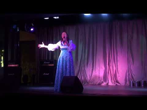 Видео: АФИНА. Концерт в ресторане "DIZZY"