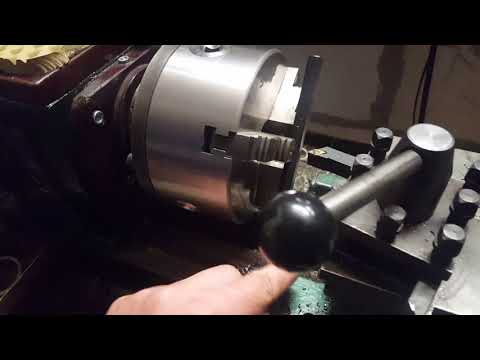 Видео: Подгонка высоты резца фрезерованием на тв4