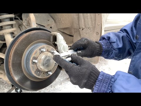 Видео: ТЛК Прадо 150: замена шпильки переднего колеса