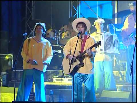 Видео: Группа "Ундервуд" и А. Кортнев - Дорогiе моi москвiчi