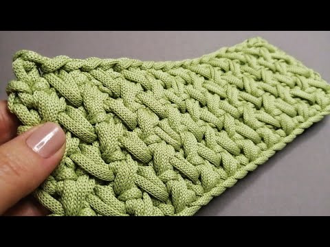 Видео: 🤗 Не думала, что этот узор такой простой | Плотный двусторонний узор крючком |