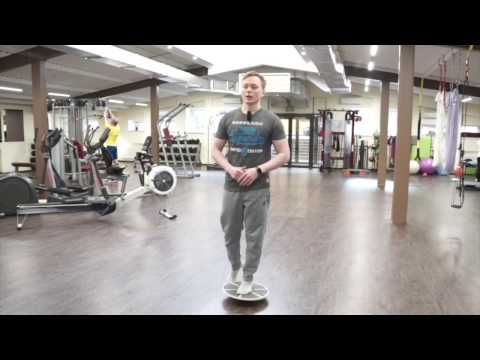 Видео: Плоскостопие: тренировка стопы на балансировочной платформе