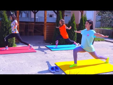 Видео: Что за НОВЕНЬКИЕ Пришли в ШКОЛУ ?