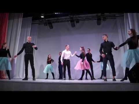Видео: Танец 11 "Б" класса на песню "Позвони мне, позвони"