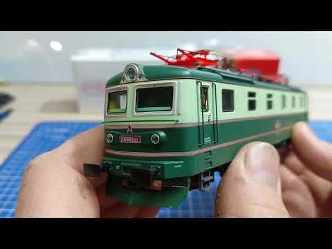 Видео: Обзор модели электровоза Е-669(ЧС-2)от фирмы МТВ