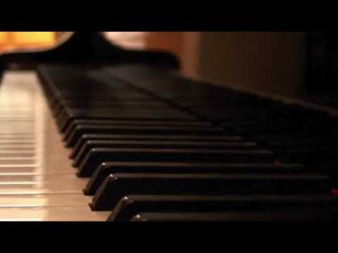 Видео: Снег над Ленинградом, (Микаэль Таривердиев)