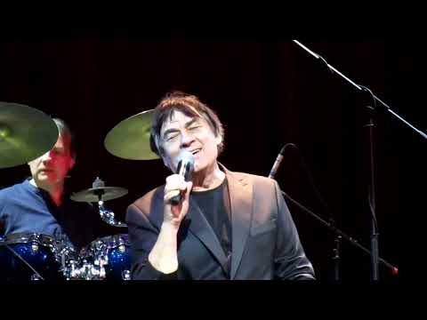 Видео: Александр Серов-Листья летят 2022(Live)