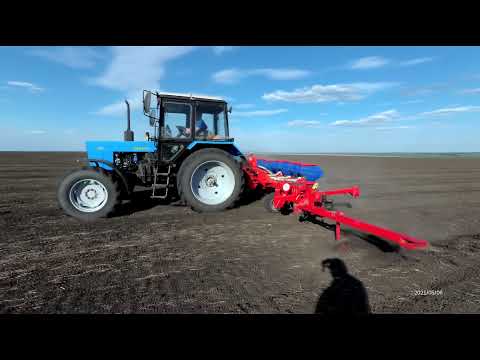 Видео: Сев сои 2021 с широким междурядьем.