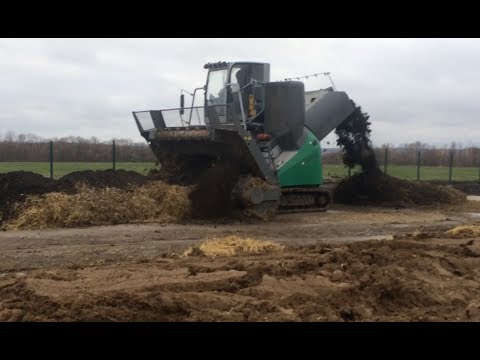 Видео: Компост площадка на птицефабрике