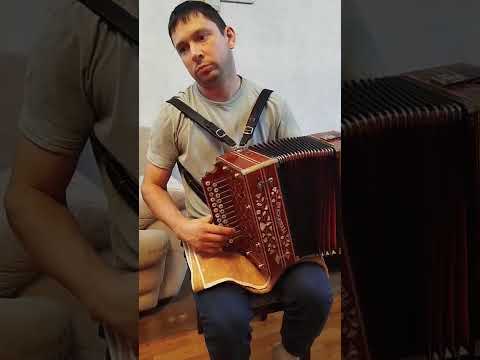 Видео: Талант самородок Самарской обл. Шенталинский район. д. Денискино. Айрат Авзалов. Татарская народная.