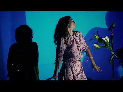 Видео: ЛУНА - Грустный дэнс, One Love Fest Севкабель, 03.01.2019 Санкт-Петербург