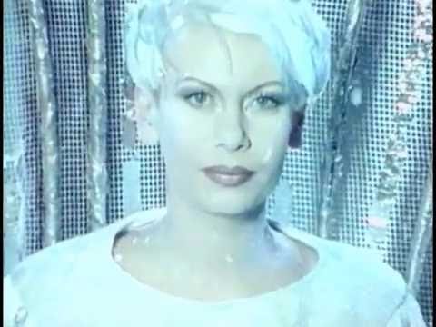Видео: Органическая Леди - Дай мне любовь (Official Video) 1997