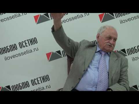 Видео: Народный поэт Осетии- Музафер Дзасохов.