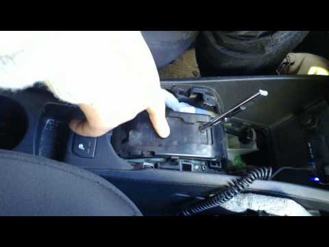 Видео: Снятие панелий с портприза KIA RIO