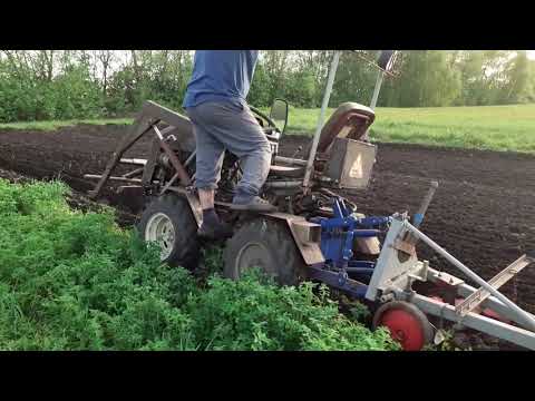 Видео: Немного пахоты . мини трактор 4×4 . Переломка