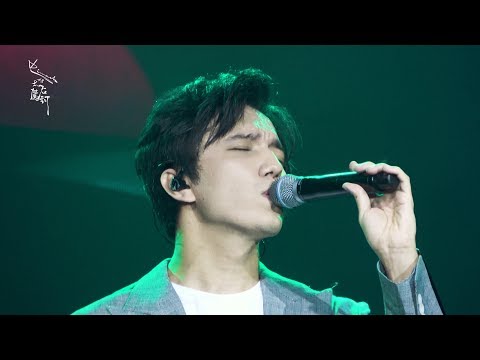 Видео: [Fancam] Akkuym/ My Swan我的天鹅- -迪玛希Dimash Димаш,18/10/2019 WOW arena opening mini concert@Sochi