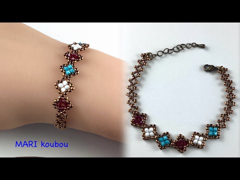 Видео: Мастер-класс по трехцветным браслетам