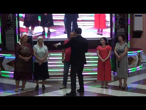 Видео: Тойдо ушундай оюндарды кылса болот экенго. Куло берип ич ооруйт