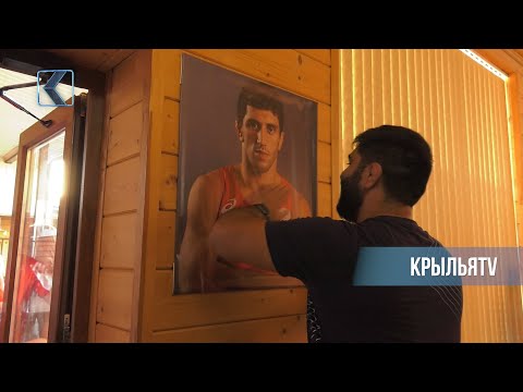 Видео: В Осетии празднуют победу Заурбека Сидакова