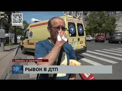 Видео: Начинающий водитель троллейбуса устроил ДТП у площади Ленина, поехав на жёлтый