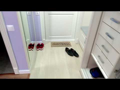 Видео: Как поменять накладку на входные двери. Что внутри входных дверей.