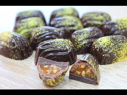 Видео: Корпусные Шоколадные Конфеты с Золотом / Chocolate Bonbons with Gold