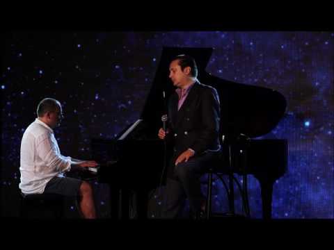 Видео: Подслон в дъжда - Васил Петров и Ангел Заберски (пиано)