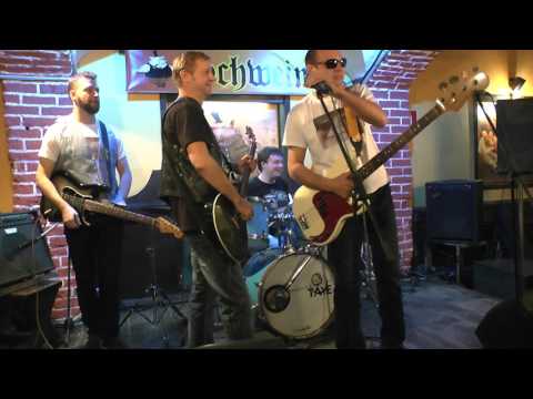 Видео: Группа Рельсы клуб Швайн 22.10.2015