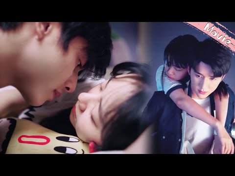 Видео: Два брата влюбились в сестру: один тайно поцеловал, другой предложил💘