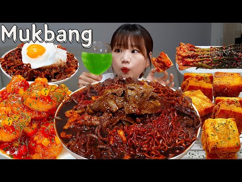 Видео: Sub)Real Mukbang-  Огненный Чапагетти 🔥 (Острый Рамен) Менбоша, Жареные Креветки 🍤 Дынное Пиво 🍸