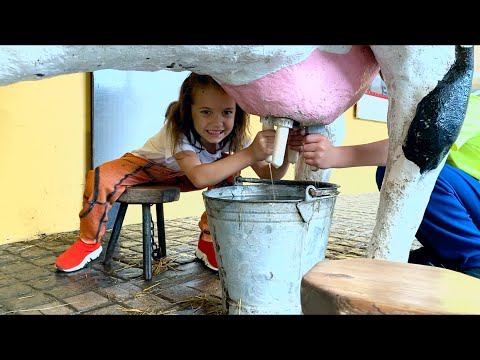Видео: ВЛОГ бегаем на скорость и доим корову
