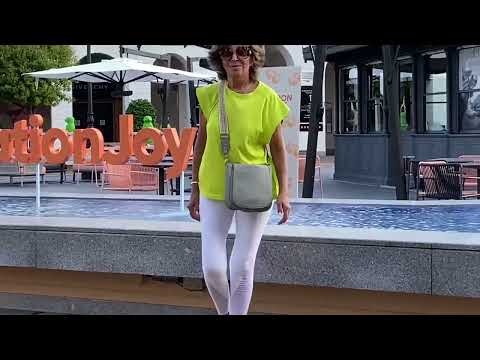 Видео: Мода 50+, 60+ как одеваться красиво ?