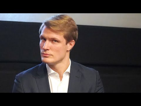 Видео: Пресс-конференция Командир