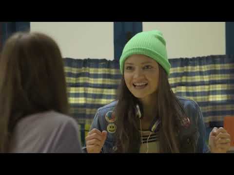 Видео: Случајот-чуден предмет 5+ фамилија