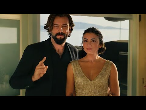 Видео: Речь Озге Ягыза, заставившая замолчать весь зал | Реакция Гёкберка Демирджи говорит сама за себя